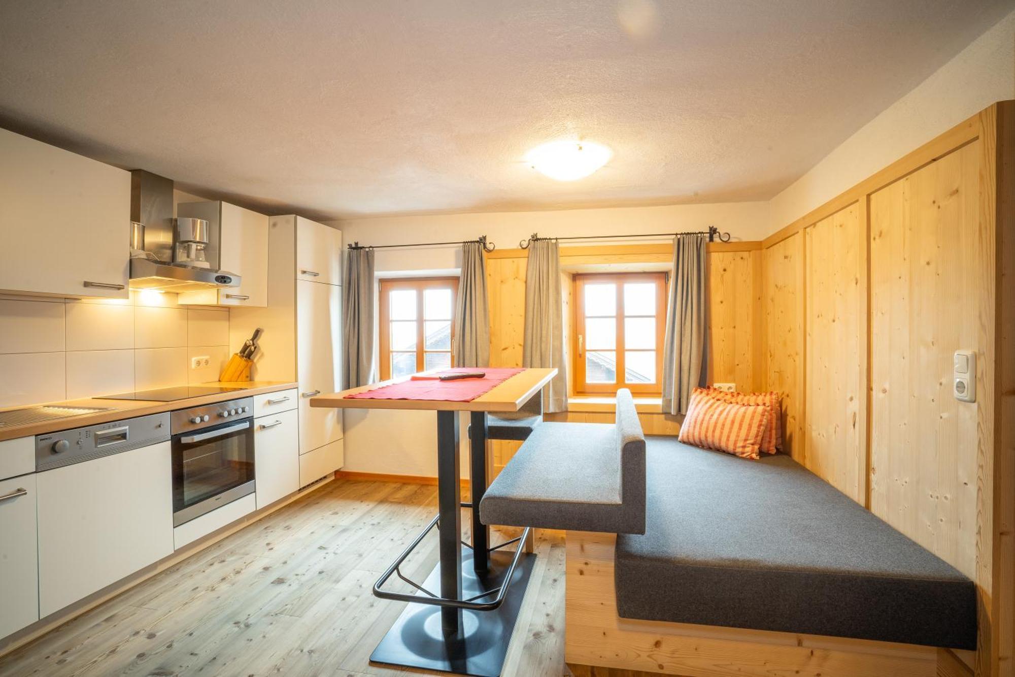 Apartamento Weberstube Weberhaus Zollhaus Zollstoeckl Obertilliach Exterior foto