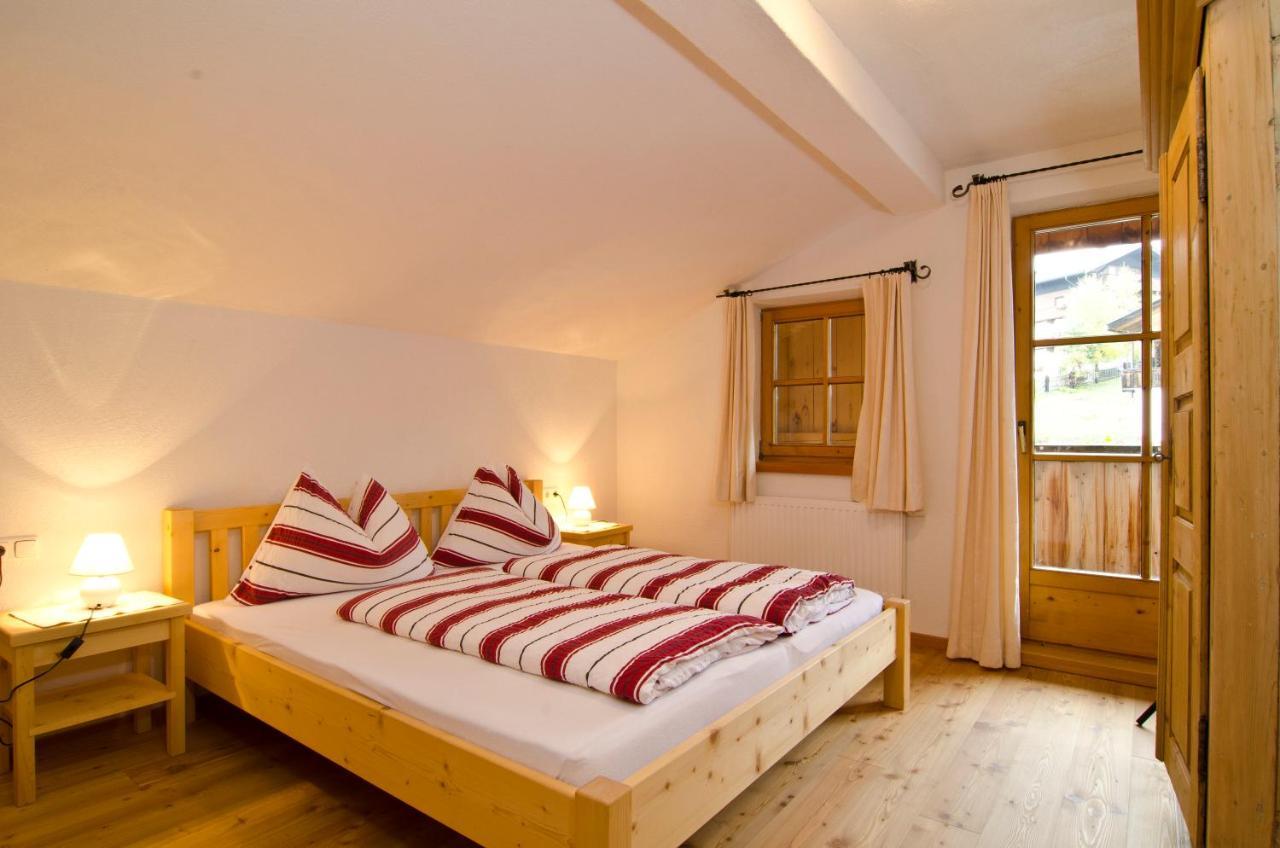 Apartamento Weberstube Weberhaus Zollhaus Zollstoeckl Obertilliach Exterior foto